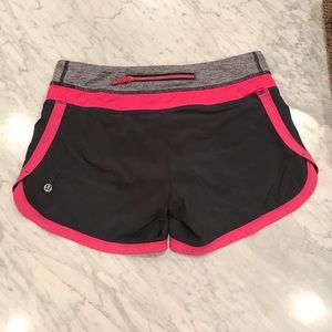 Lululemon Senorita Pink/Black Groovy Run Shorts, 4